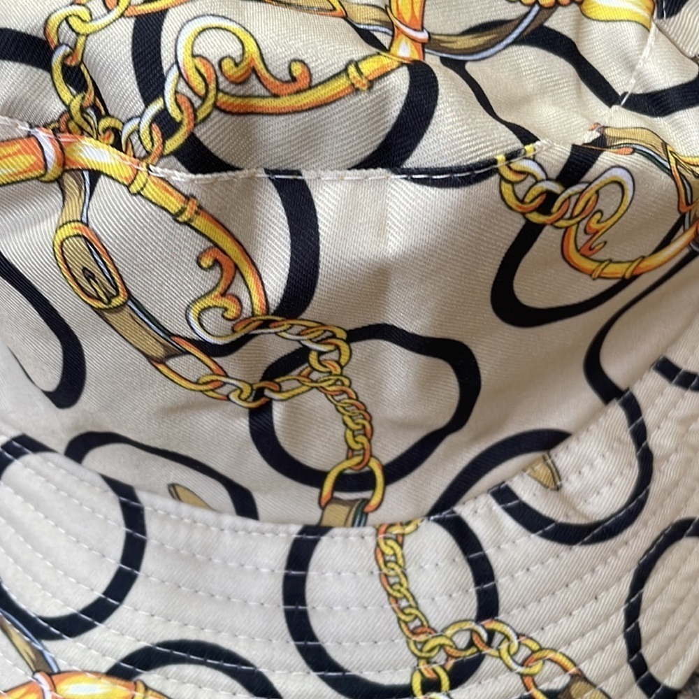 Chain Designer Bucket Hat - Picture 10 of 12